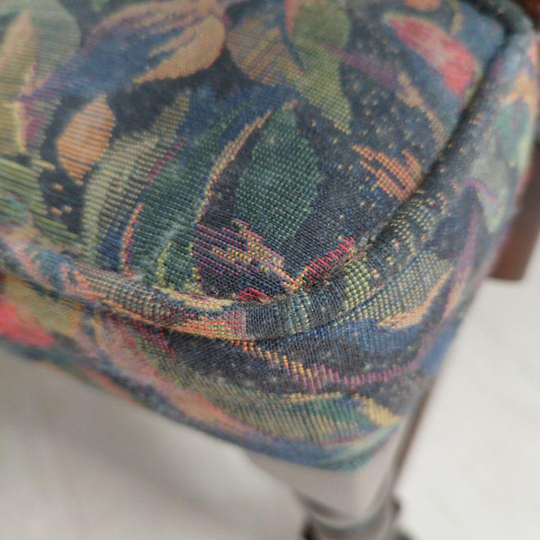 ④【カリモク】コロニアル アームチェアー キャスター付