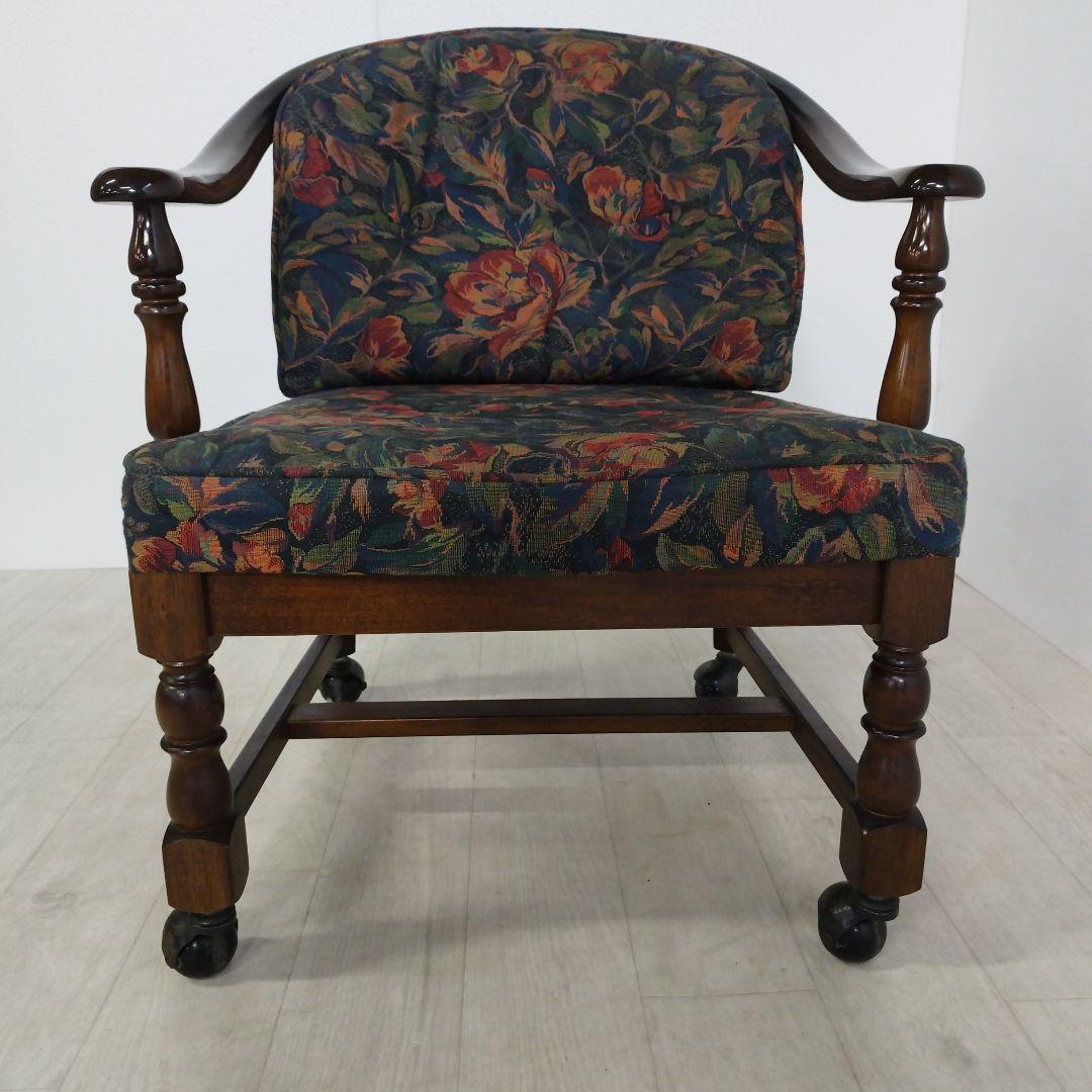 ④【カリモク】コロニアル アームチェアー キャスター付