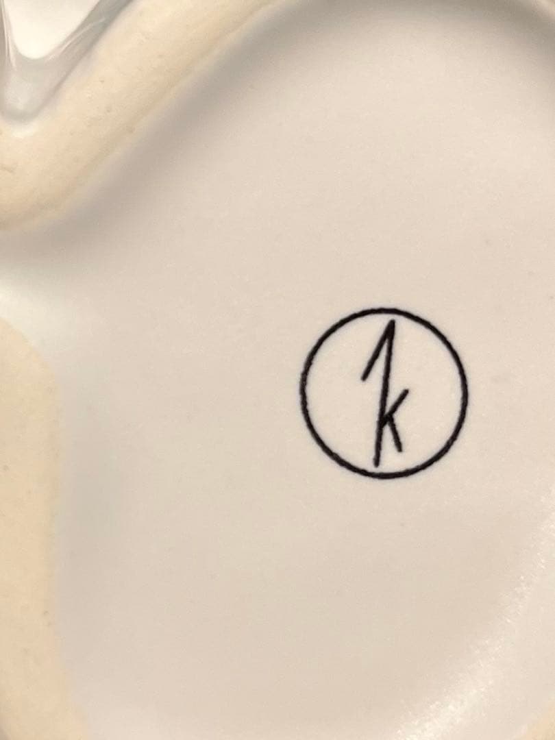 ⭕️ Anissa Kermiche ホワイト陶器 花瓶 小物入れ 女体 正規品