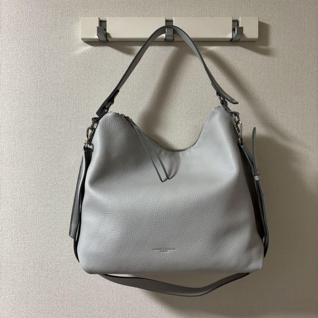 ★24時まで★新品未使用★GIANNI CHIARINI ショルダーバッグ