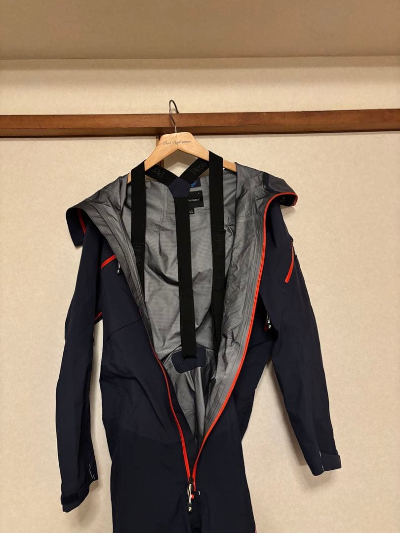 Peak Performance ヘリアルパイン ワンピース　ゴアテックス　美品