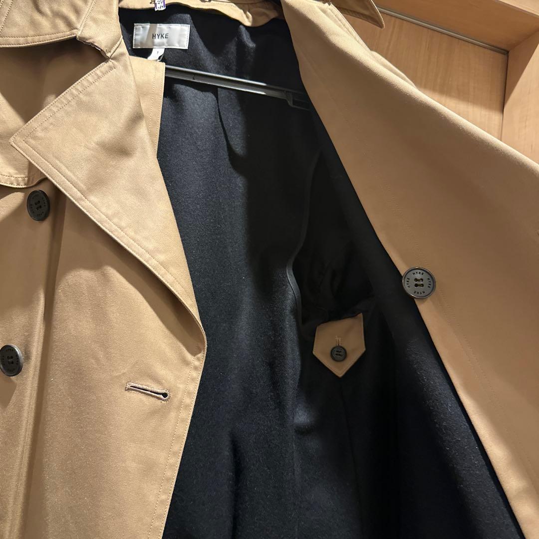 HYKE トレンチコートＴＲＥＮＣＨ　ＣＯＡＴ／ＢＩＧ　ＦＩＴ