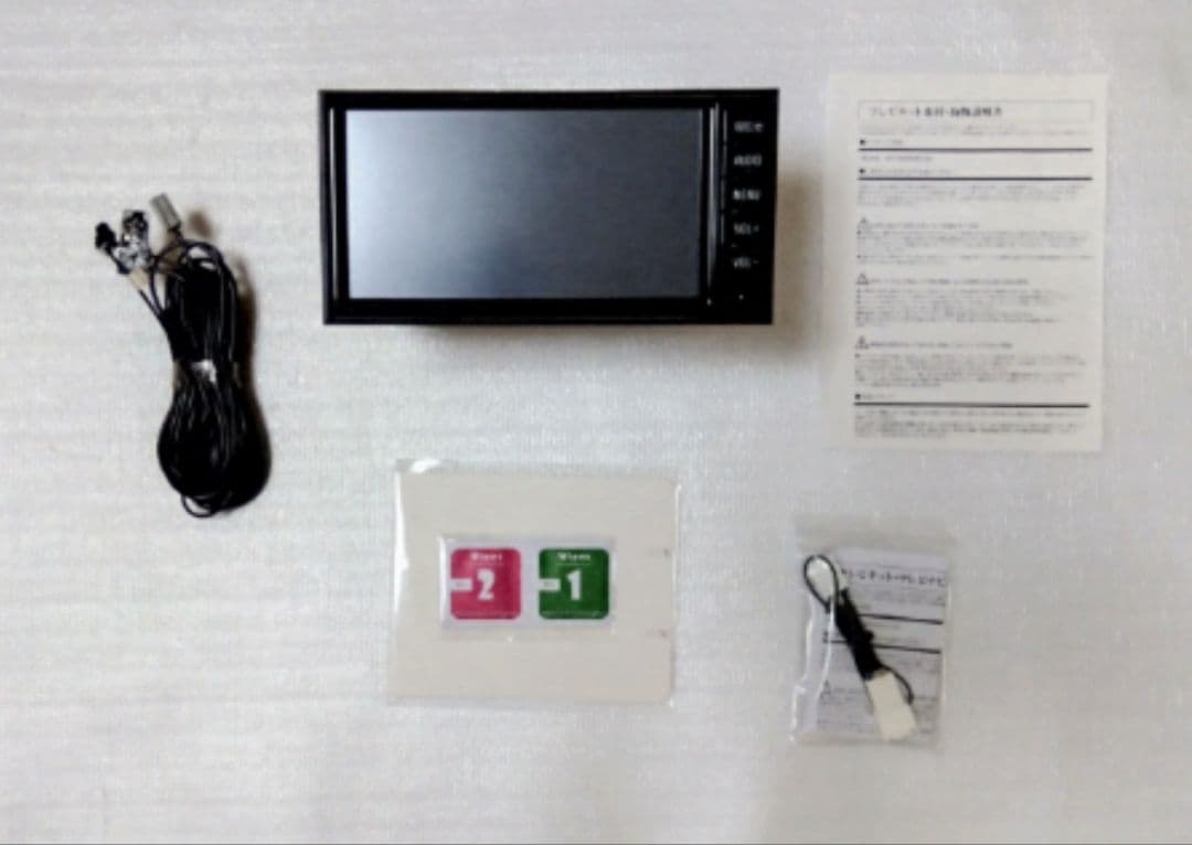 トヨタ純正　SDナビ 2018年地図　NSCD-W66　新品フィルムアンテナ