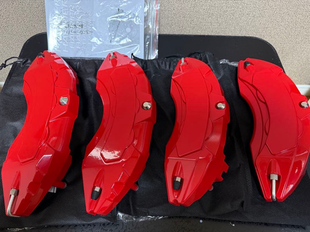 ハリアー80系用　高耐久金属製キャリパーカバーセット　レッド