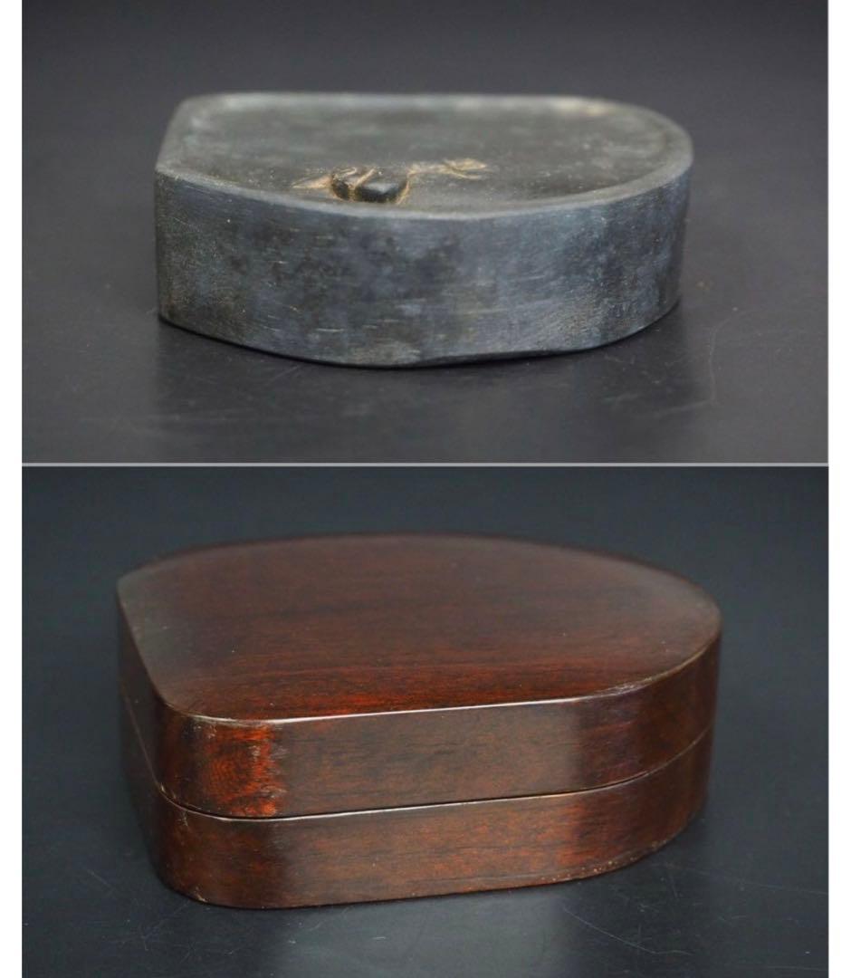 送料無料　中国古硯 　小振り『池中蝸牛』彫刻歙硯 　7.4×6ｃｍ　中国古玩