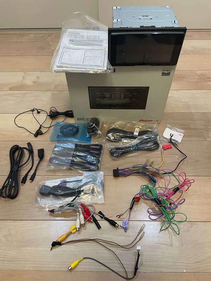 T*o様 カロッツェリア AVIC-CW912