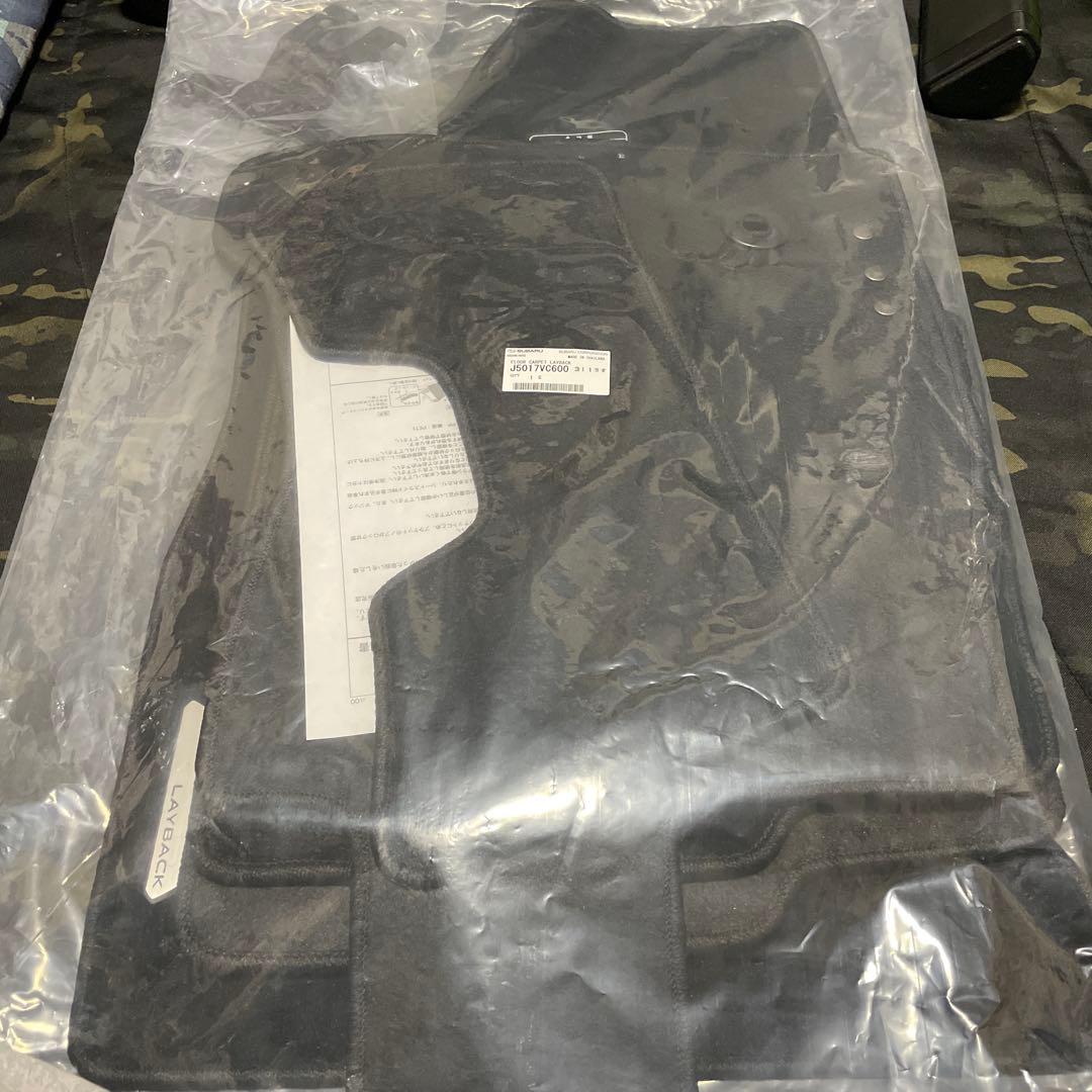 SUBARU 純正フロアマット　1台分　新品未使用品レヴォーグ/レイバック