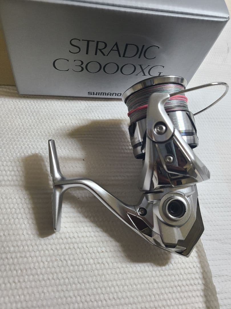 23 STRADIC C3000XG スピニングリール