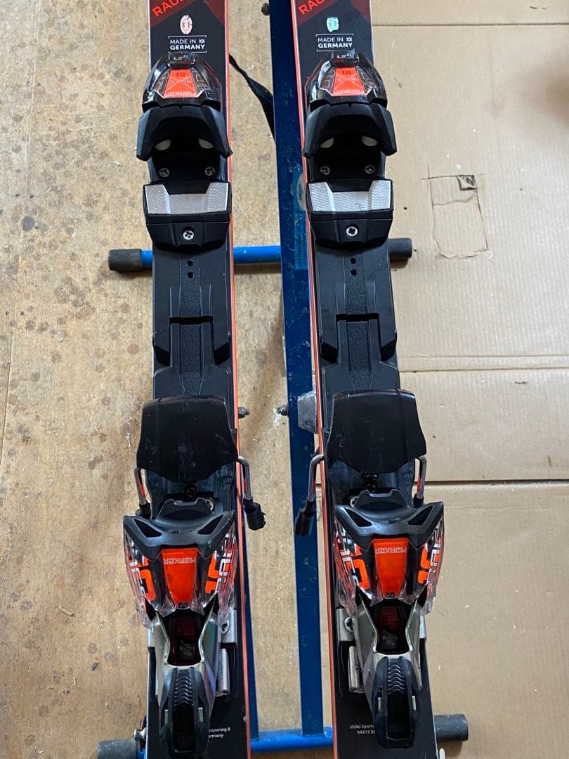 Völkl Racetiger Jr. GS158センチ