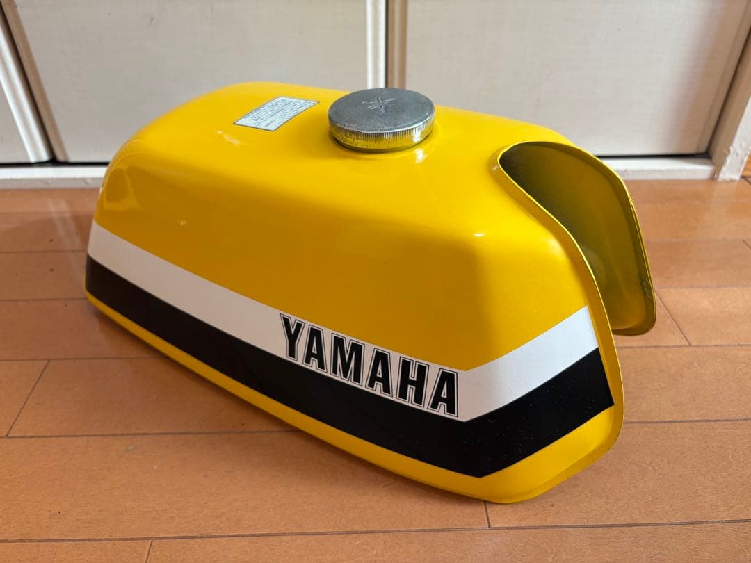 ★ヤマハ GR50 タンク シート 純正品 中古 当時物★