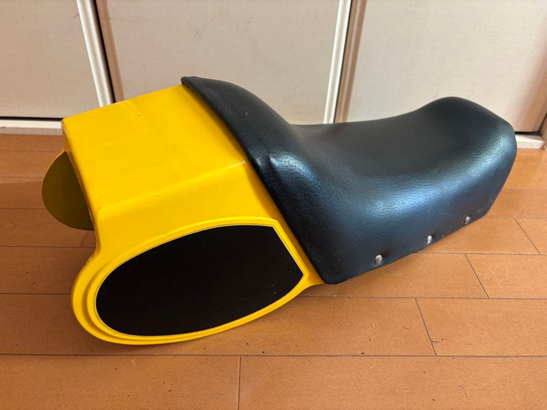 ★ヤマハ GR50 タンク シート 純正品 中古 当時物★
