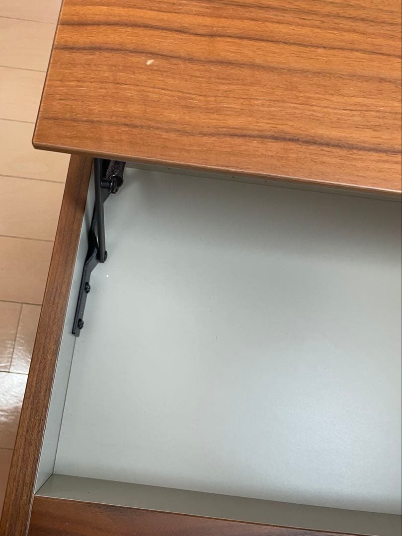 Chiva AD10 コーヒーテーブル収納スペース付き