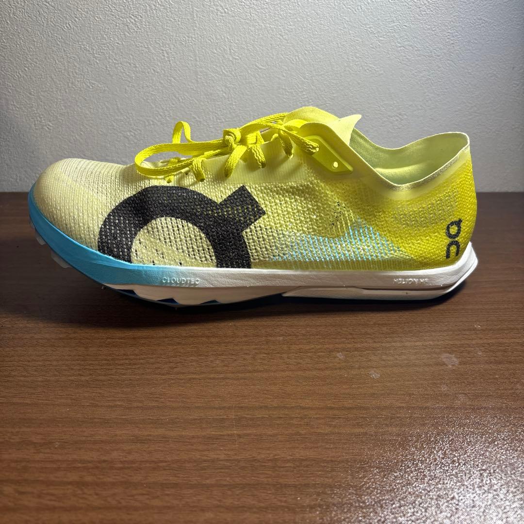 On クラウドスパイク Citius 2 25.5cm