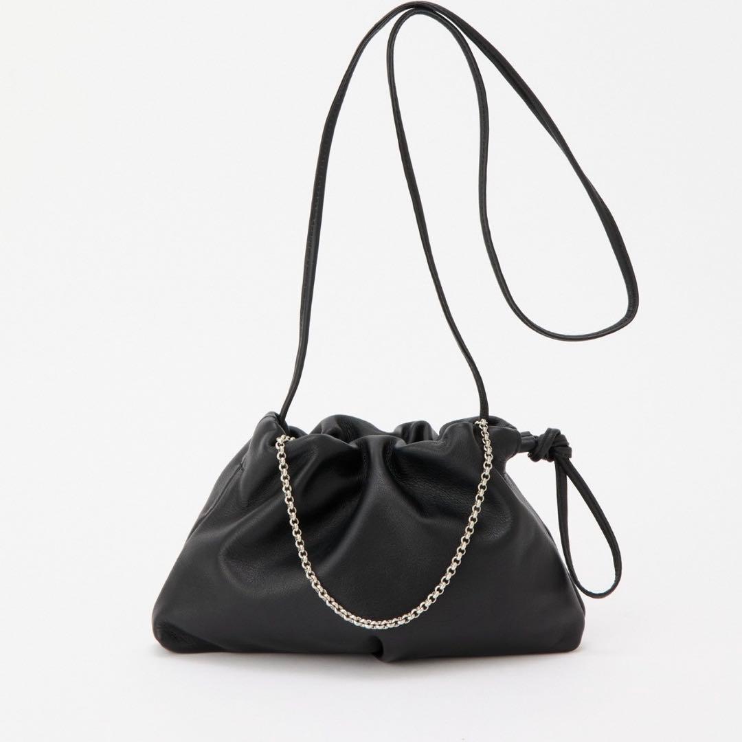 russet レザー巾着4WAYミニショルダーバッグ【ブラック】