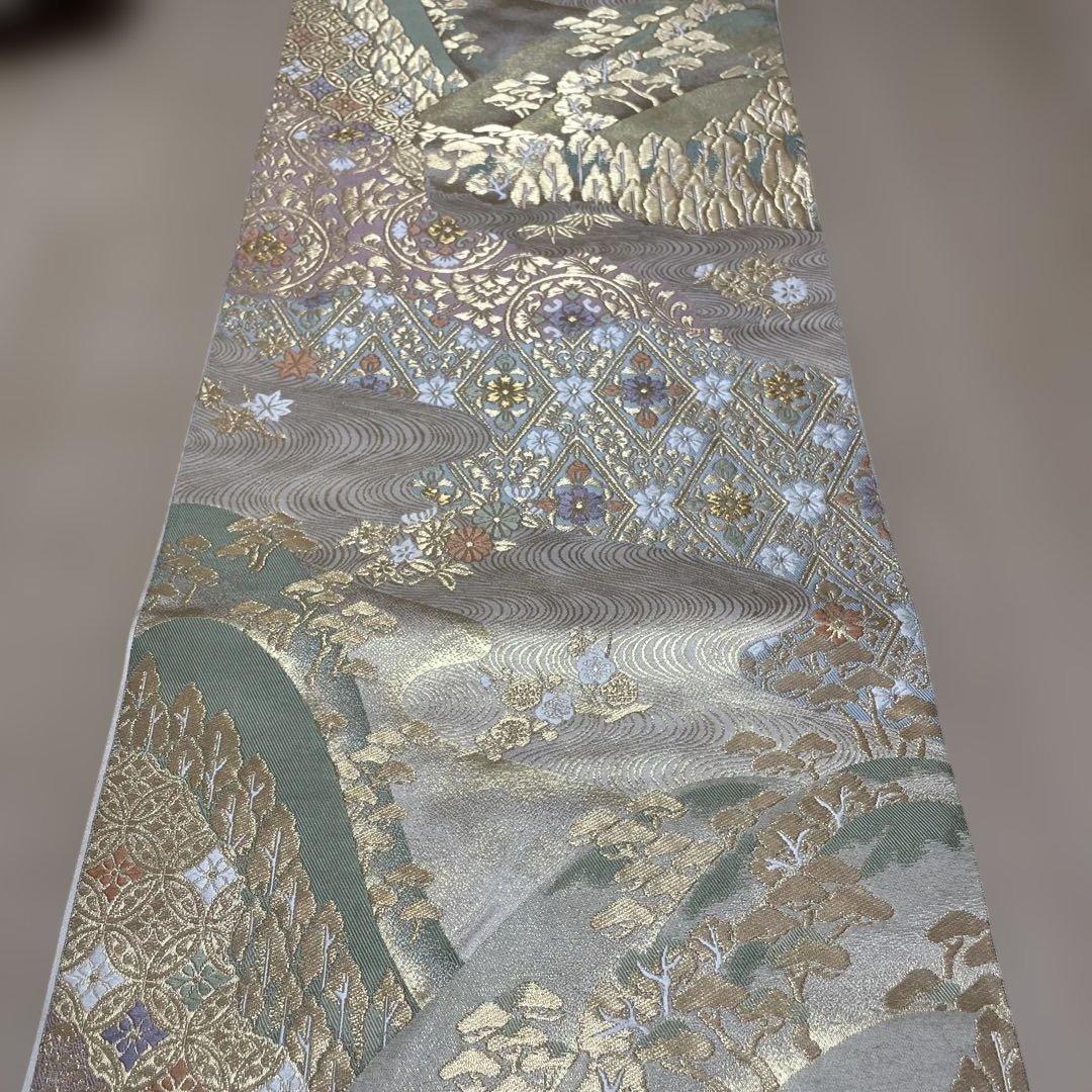 【服部織物 袋帯 正絹 礼装用 金彩山水文様】