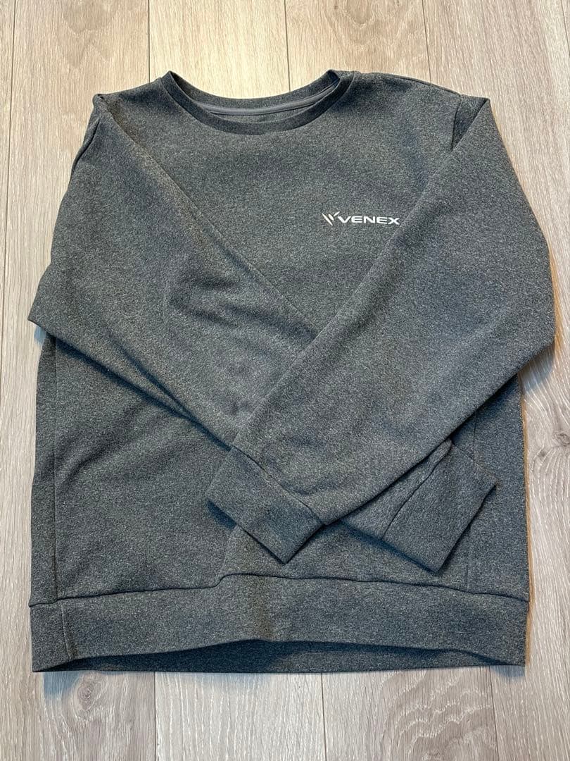 VENEX グレー トレーナー　リカバリーウェア