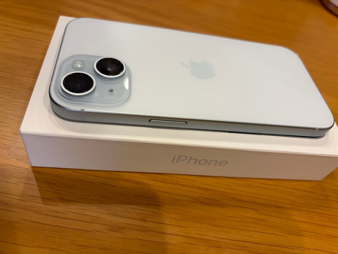 スマートフォン本体 iPhone15 128GB