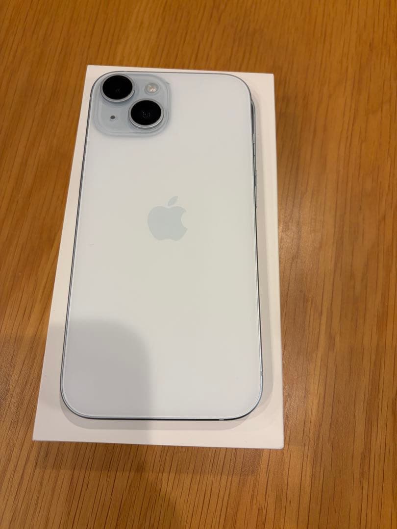 スマートフォン本体 iPhone15 128GB