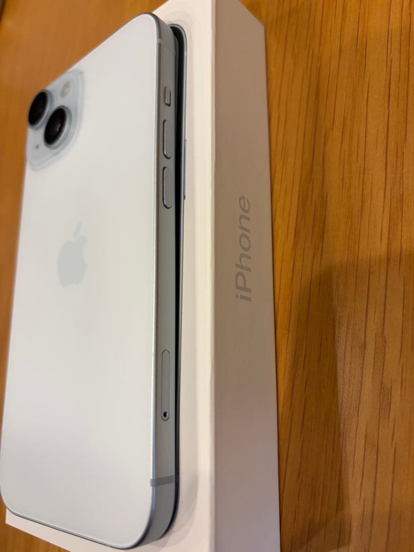 スマートフォン本体 iPhone15 128GB