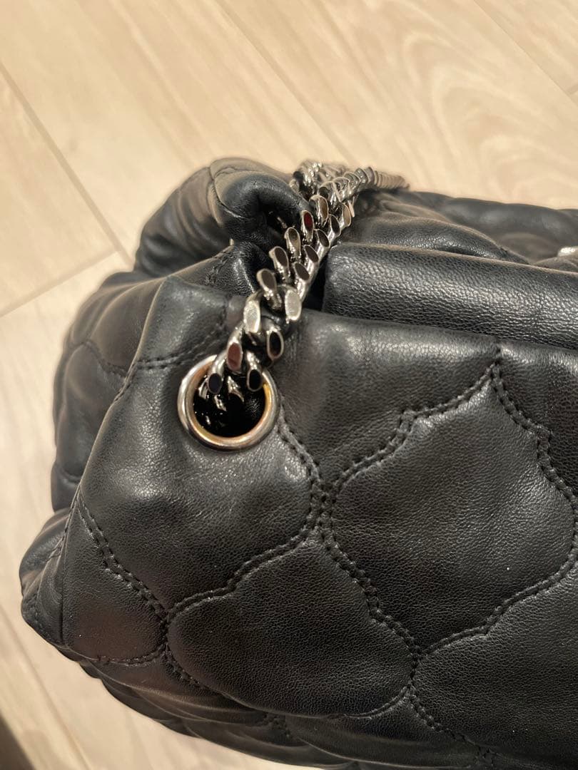 CHANEL シャネル チェーンショルダ シルバー金具 キルティングレザー