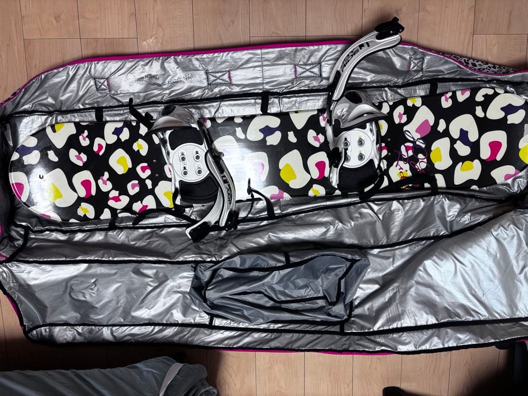 超美品✨JORIREスノーボードバインディング スノーブーツ スノーバックセット