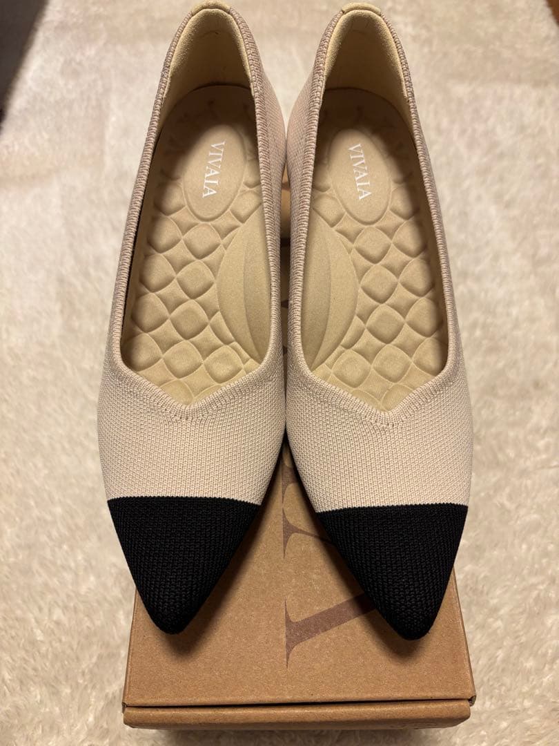 [Scarlett] ポインテッドトゥ キトゥンヒール パンプス　バイカラー36