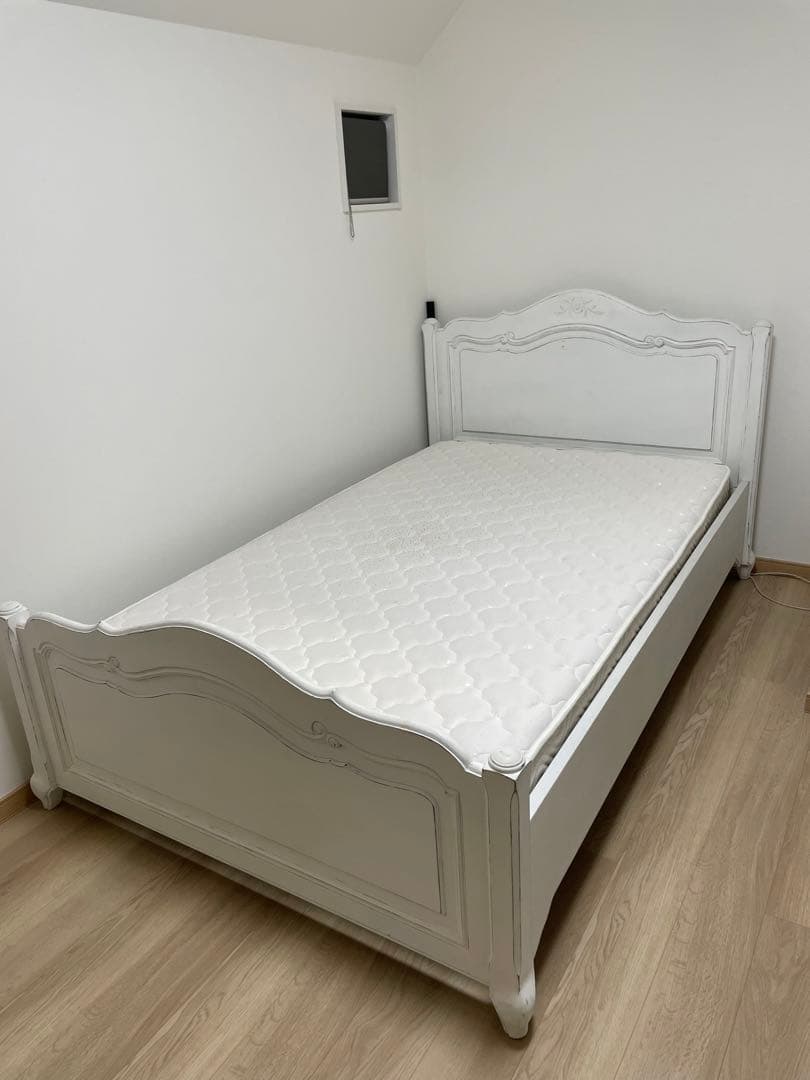 フランス　カントリーコーナー　セミダブル　ベッドフレーム　シャビーシック