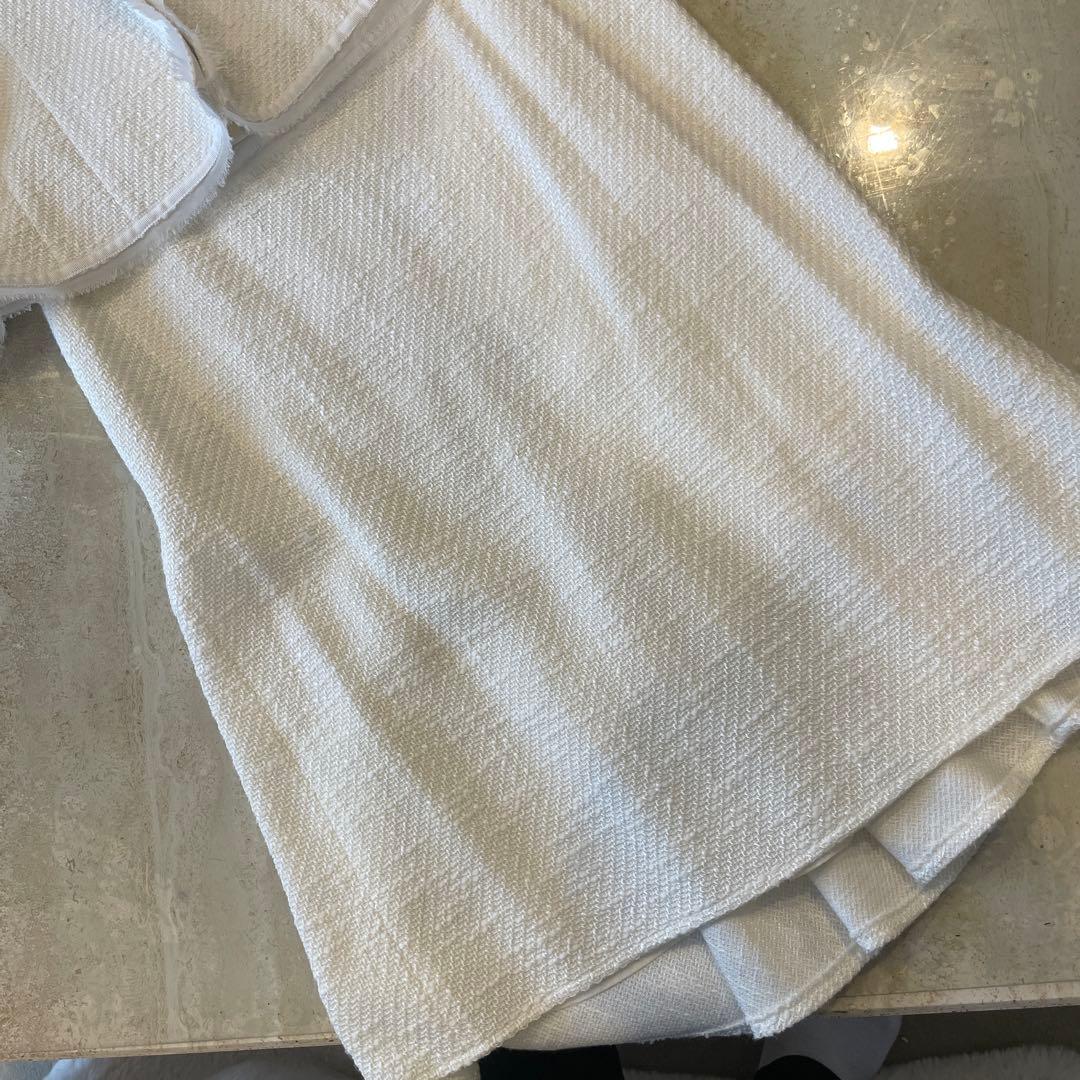 白スーツ　S〜M マーメイド　美品　入学式　結婚式　卒業式