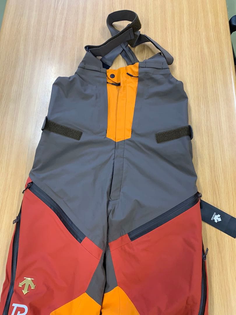 デサントスキーウエアー