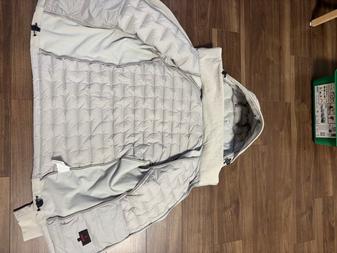 BRIEFING フード付きアウター