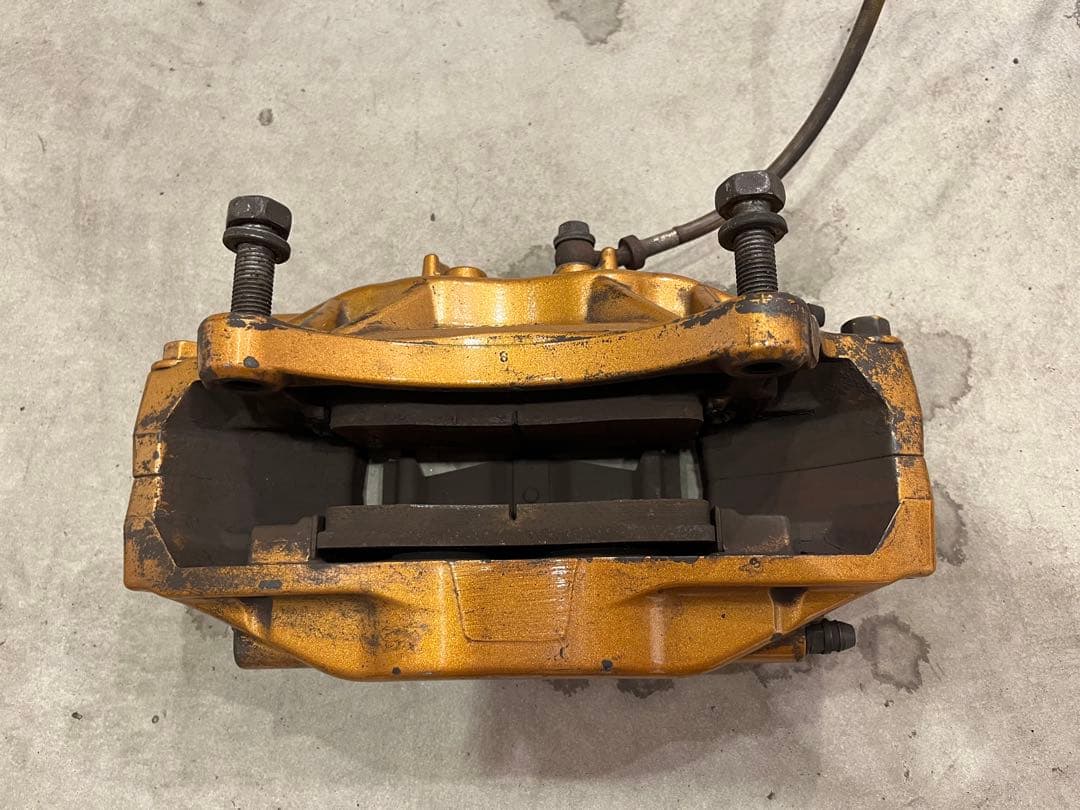 インプレッサ STI GDB ブレンボ ブレーキキャリパー フロント左右セット