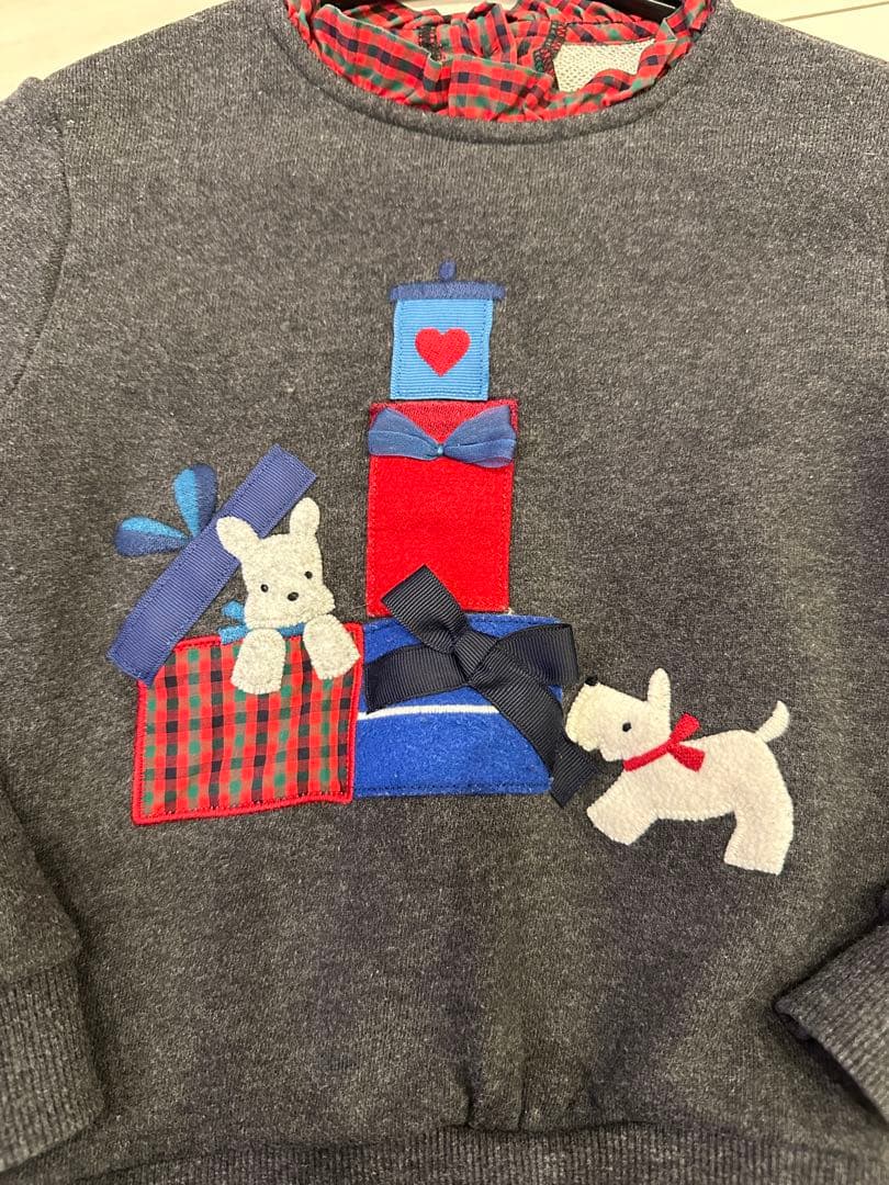 完売　美品　familiar テリア　トレーナー　100