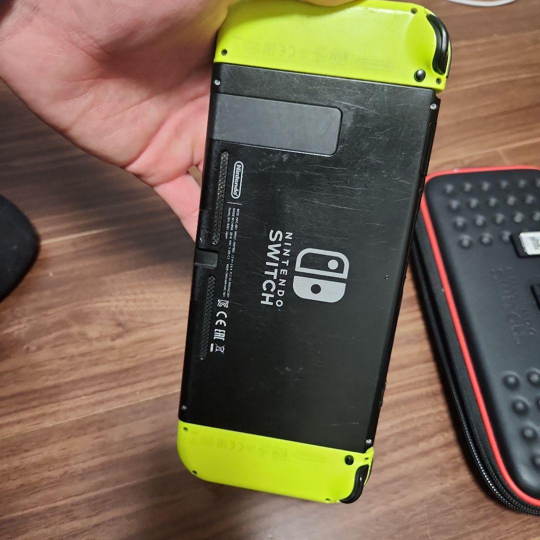 Nintendo Switch本体　ソフト３本他
