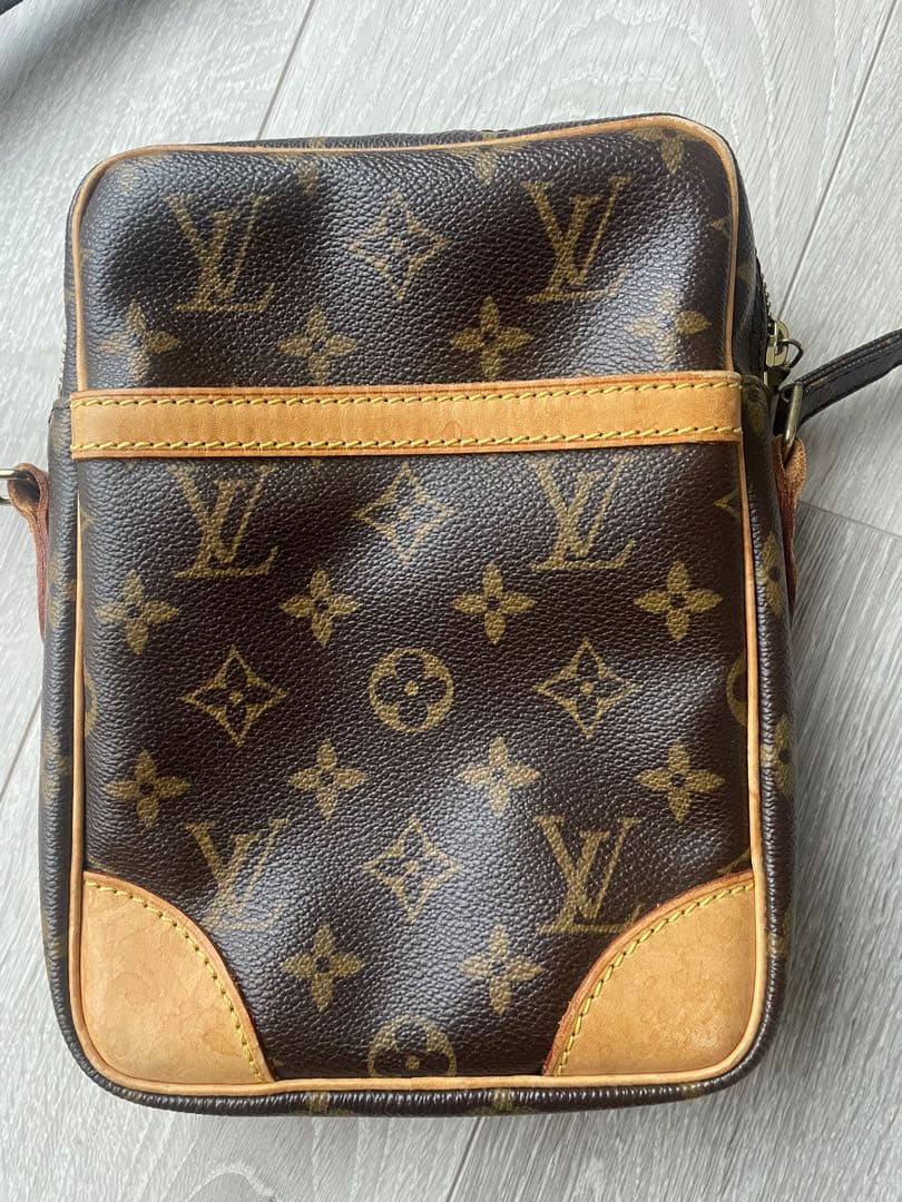 ルイヴィトン モノグラム ダヌーブ ショルダーバッグ