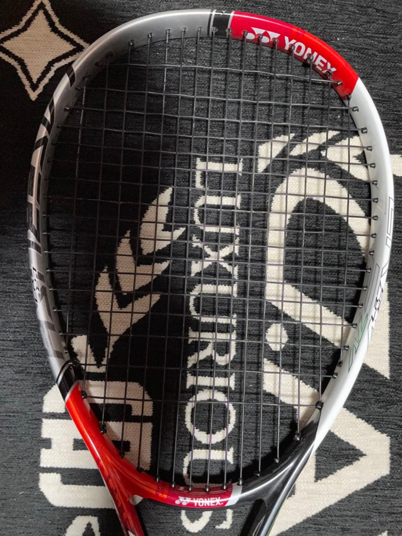 YONEX テニスラケット レザーラッシュ　7v