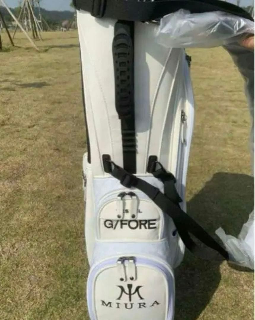 G/FORE ゴルフキャディバッグ 黒白2色 ジーフォア ゴルフバッグ
