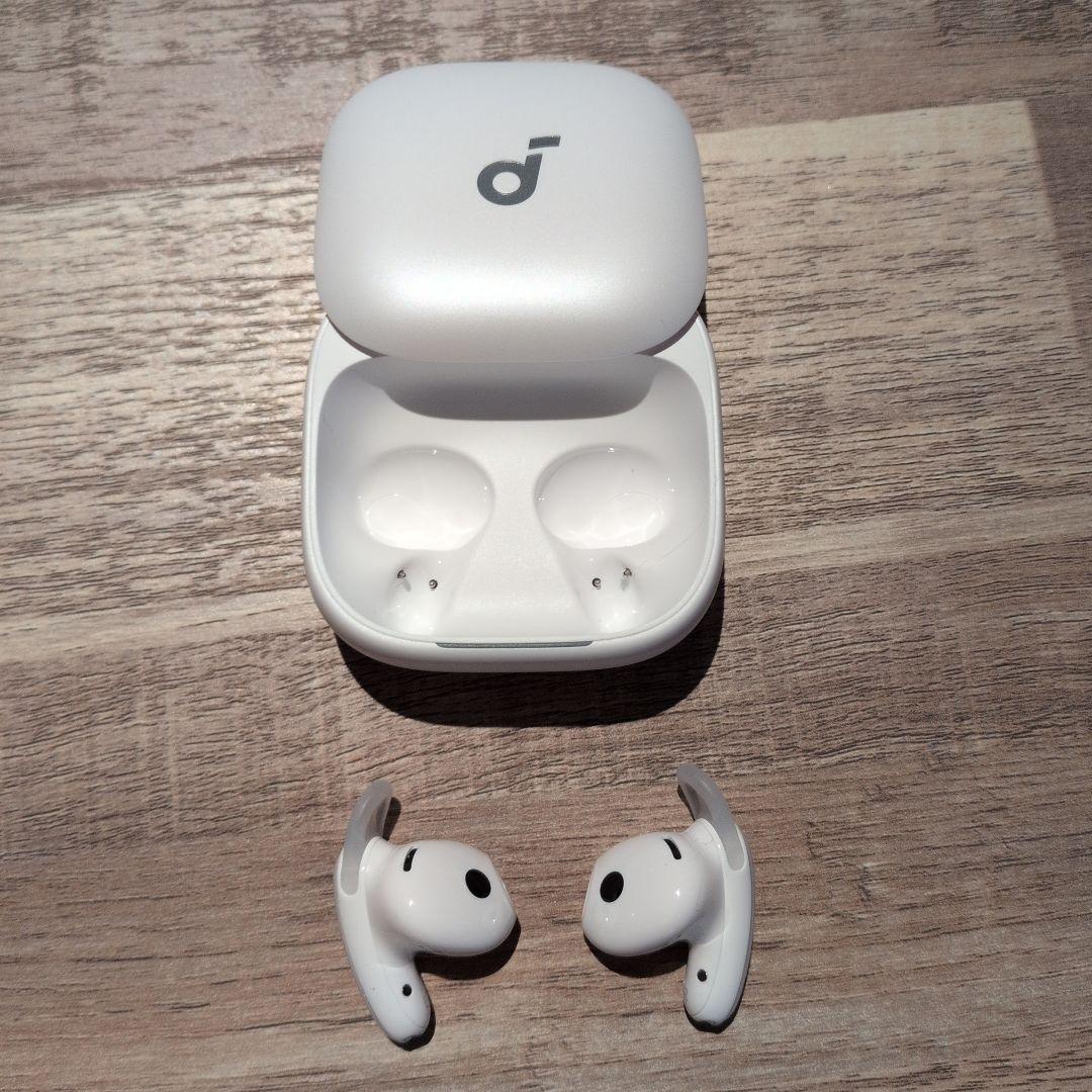 Anker Soundcore Liberty Buds パールホワイト