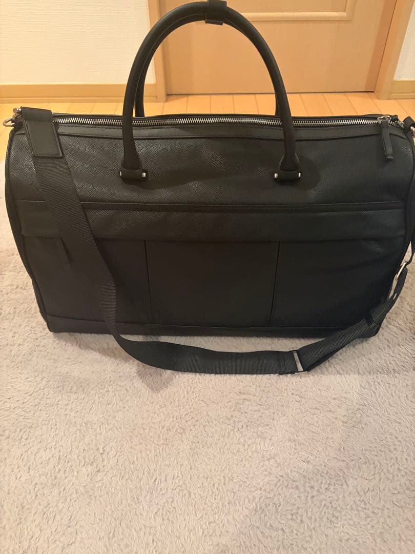 ZARA テクスチャーウィークエンダーバッグ