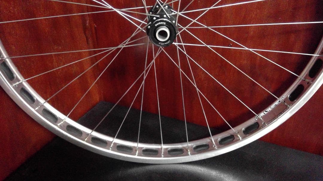 希少 SURLY RABBIT HOLE Shimano ハブ 29 ホイール