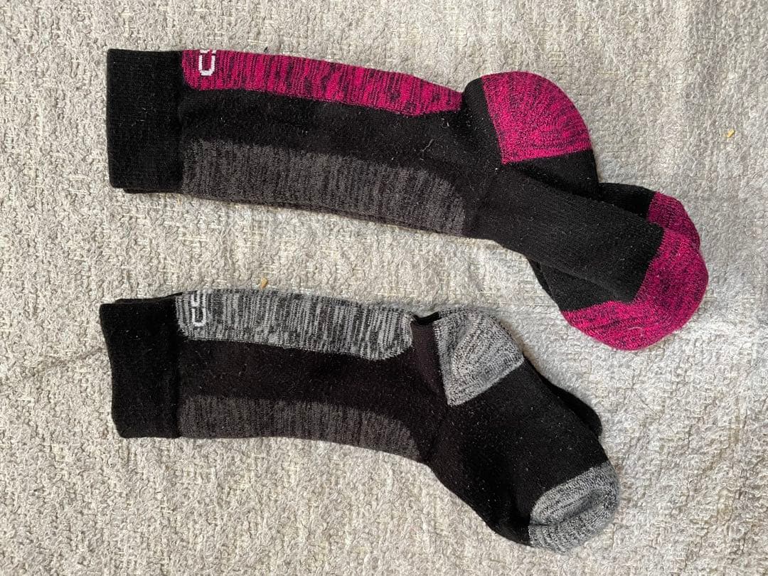 PONTAPES 迷彩 子供用スキー　スノボウェア 130cm