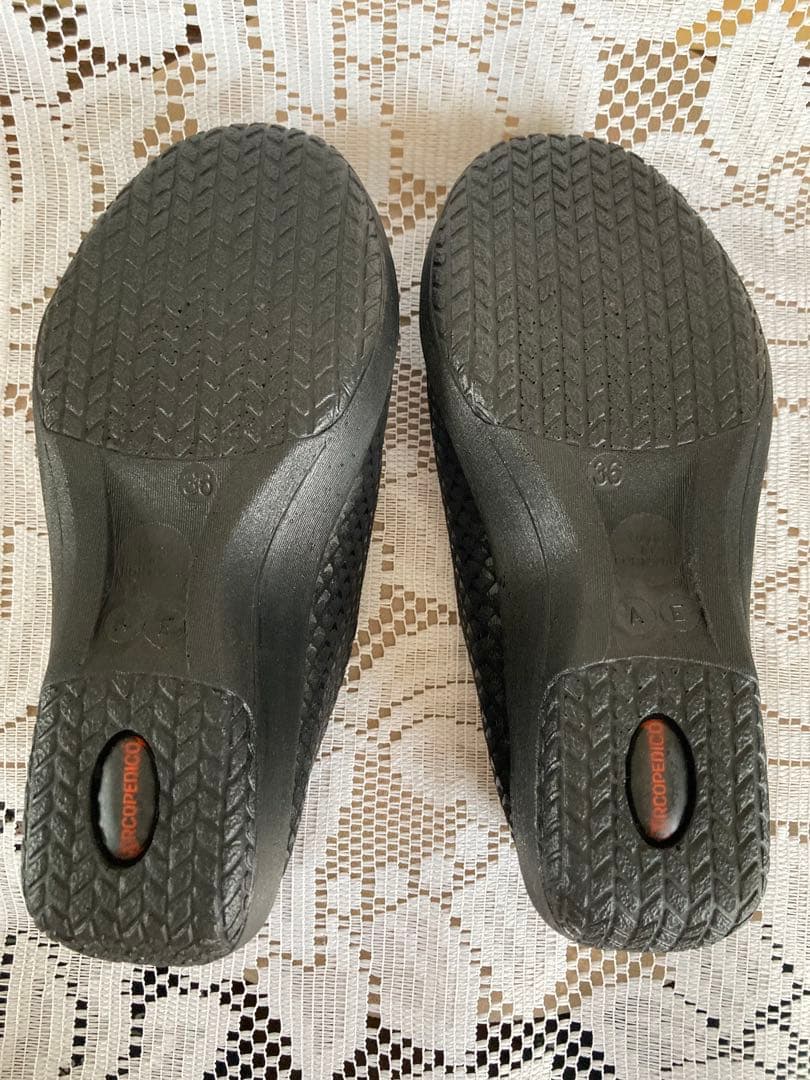 新品未使用　ARCOPEDICO バレリーナ ポルトガル製　外反母趾　幅広甲高