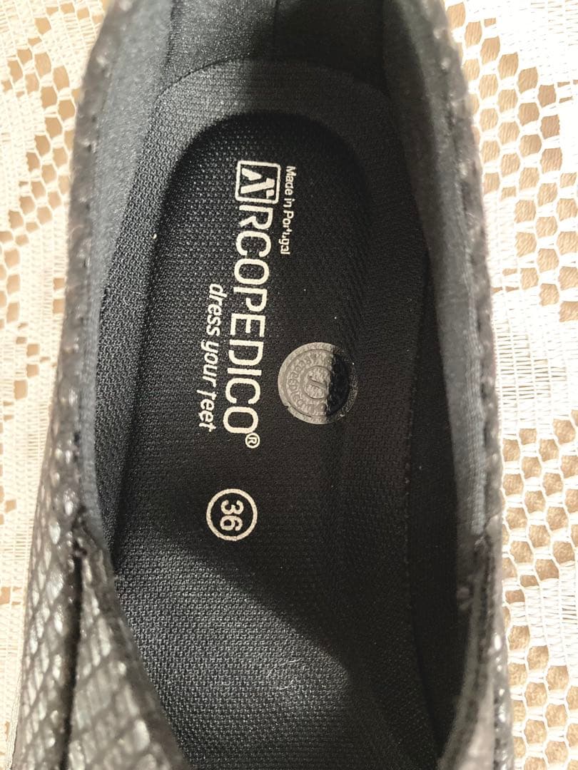 新品未使用　ARCOPEDICO バレリーナ ポルトガル製　外反母趾　幅広甲高