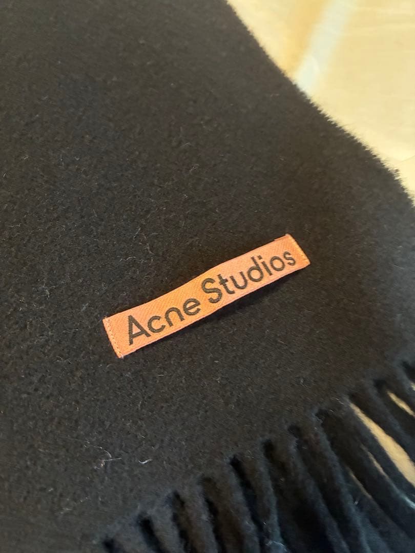 Acne Studios マフラー　ナロー　ブラック