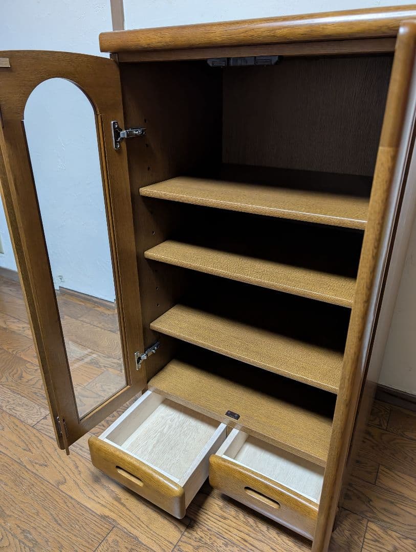 浜本工芸 木製 ガラス扉付キャビネット