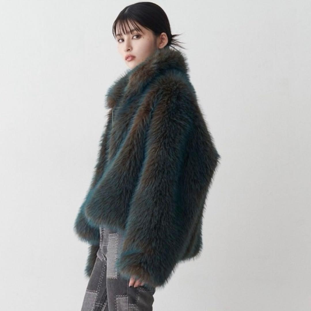 MURUA MIXフェイクファーブルゾン　ブルー