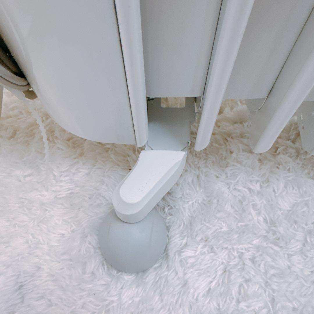 【美品】デロンギ オイルヒーター ライトグレー RHJ45M1115 LG