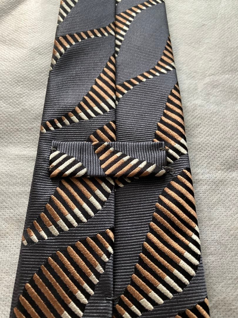 Holliday & brown ウェーブ柄 ジャカード ネクタイ