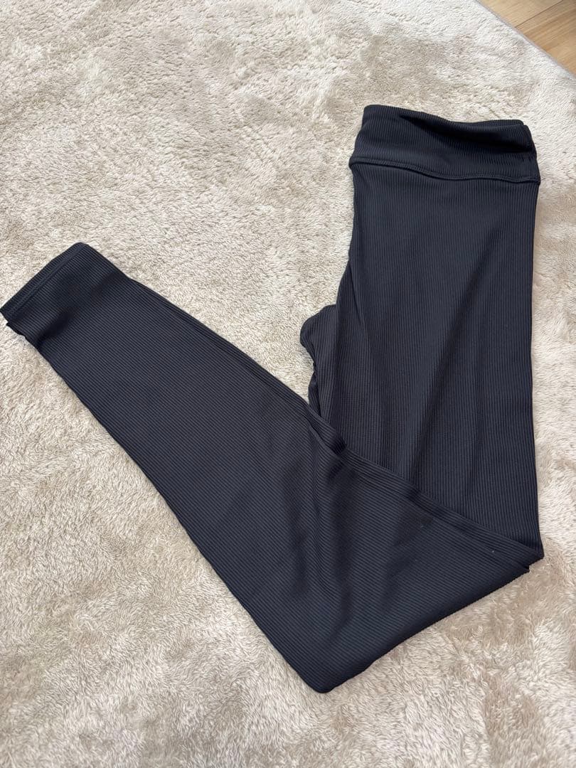 福田麻琴さんコラボ リブ素材のスイムウェア3点セット＜ブラック＞➕レギンス