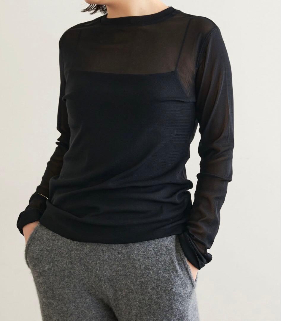 お値下げ❣️La nature linge シアチュールプルオーバー　ブラック