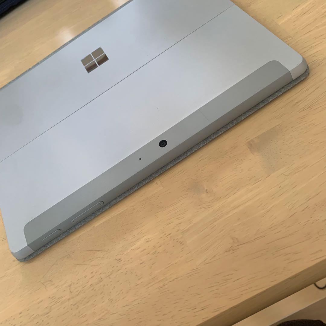 Windowsタブレット本体 Microsoft Surface Go 128GB Model 1824